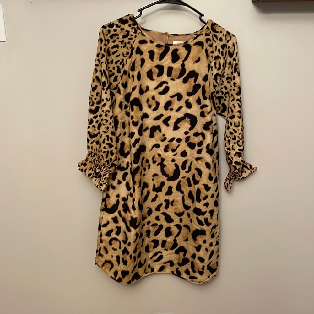 Crown & ivy animal print dress 🐆